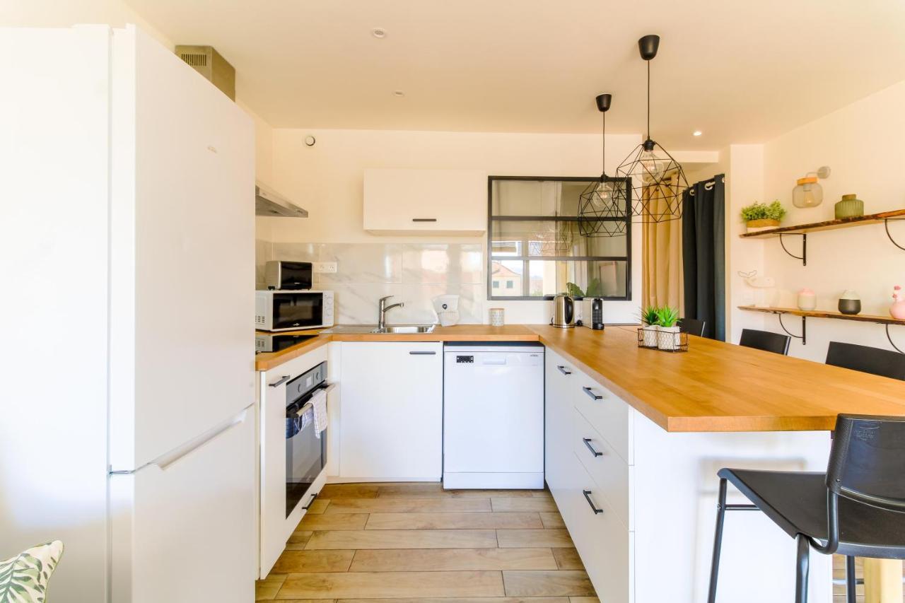Select'Sohome - Appartement Renove Au Coeur Du Centre-Ville Du Lavandou - A Proximite Des Plages Et Commerces - Gaia Le Lavandou Extérieur photo